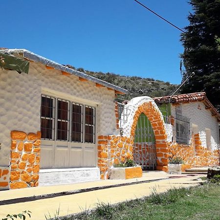 Hospedaje Don Alberto Hotel Potrerillos Buitenkant foto